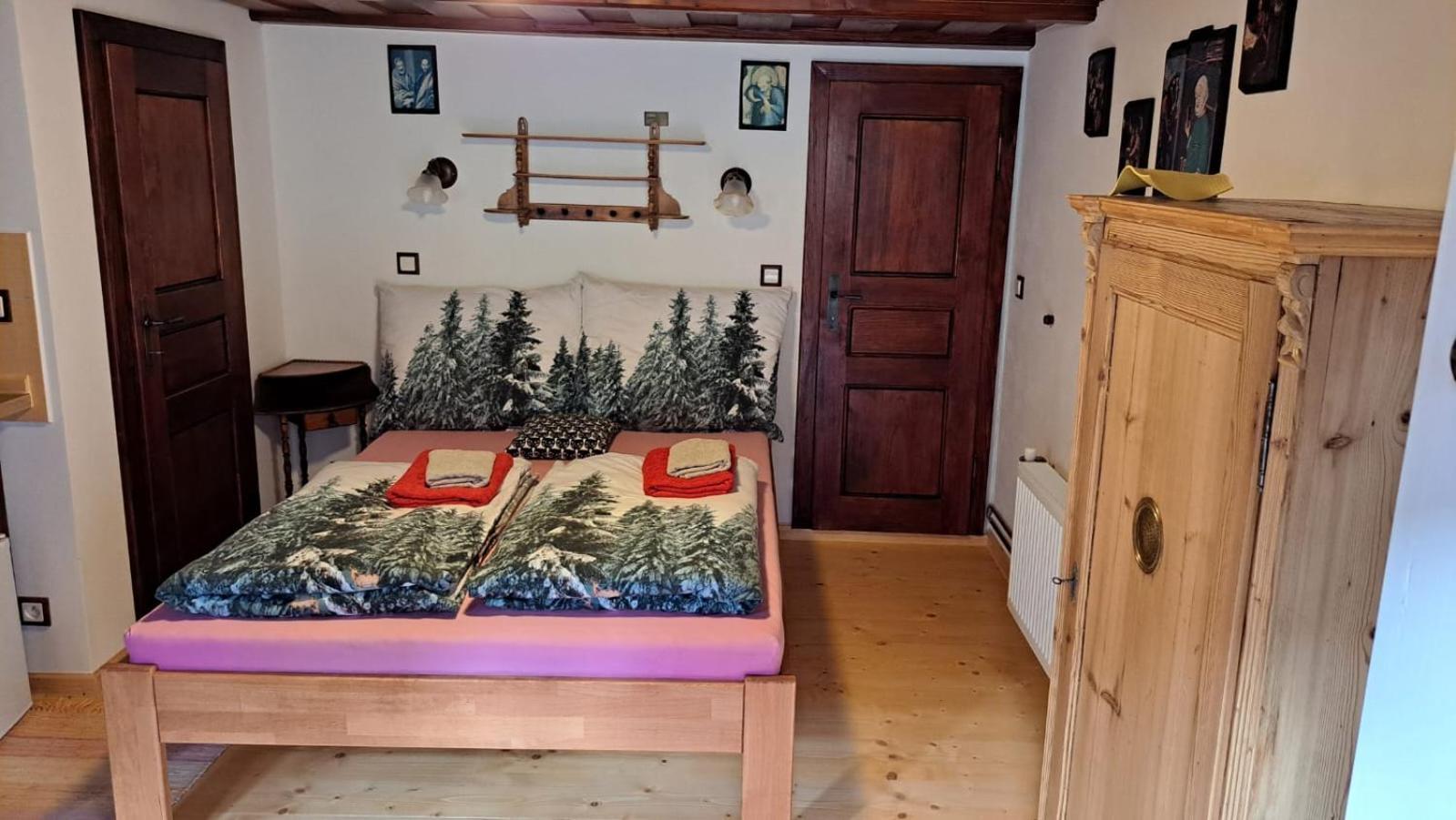 Penzion pod Železným Vrchem Chřibská Esterno foto